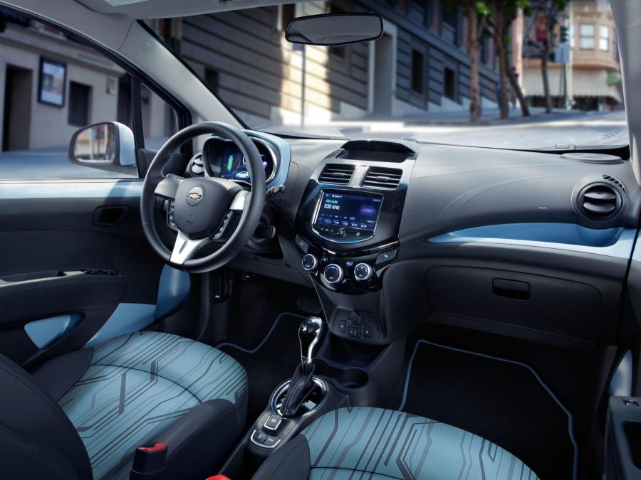  Chevrolet Spark EV 2013 года  (EU) (фото 6 из 6)